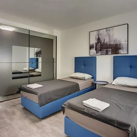 Βίλα Christine Valbandon