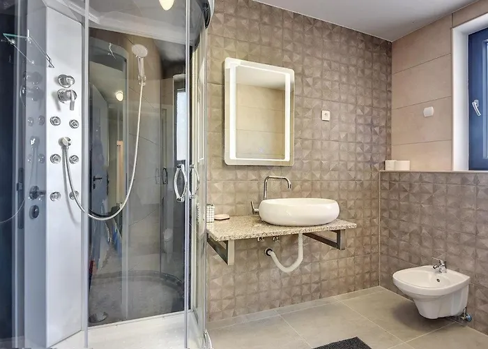 빌라 Christine Valbandon